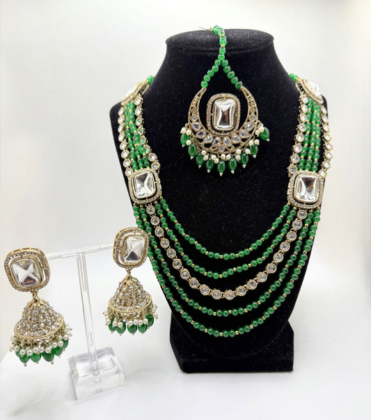 Modish Sana Set