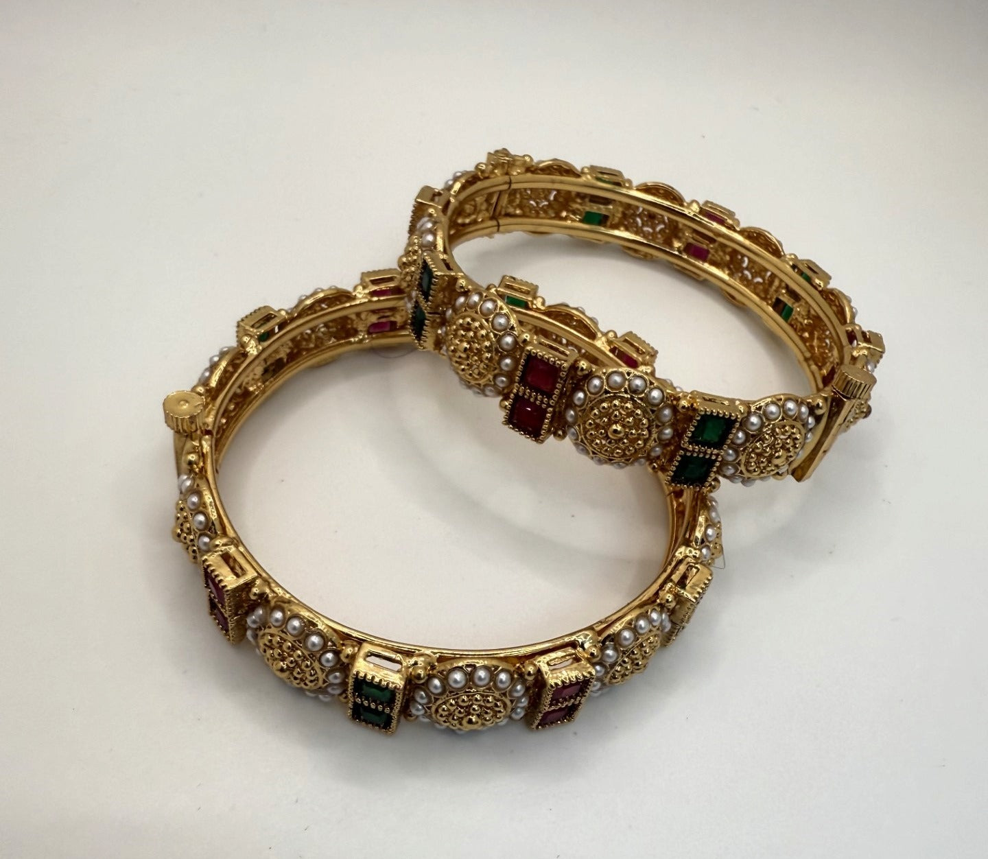 Modish Kaya Bangles (2.4) Pair