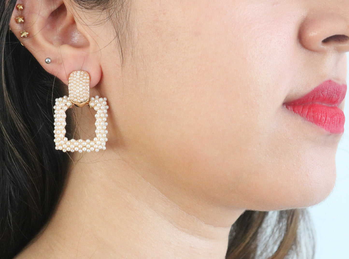 Modish Pearl Square Earring