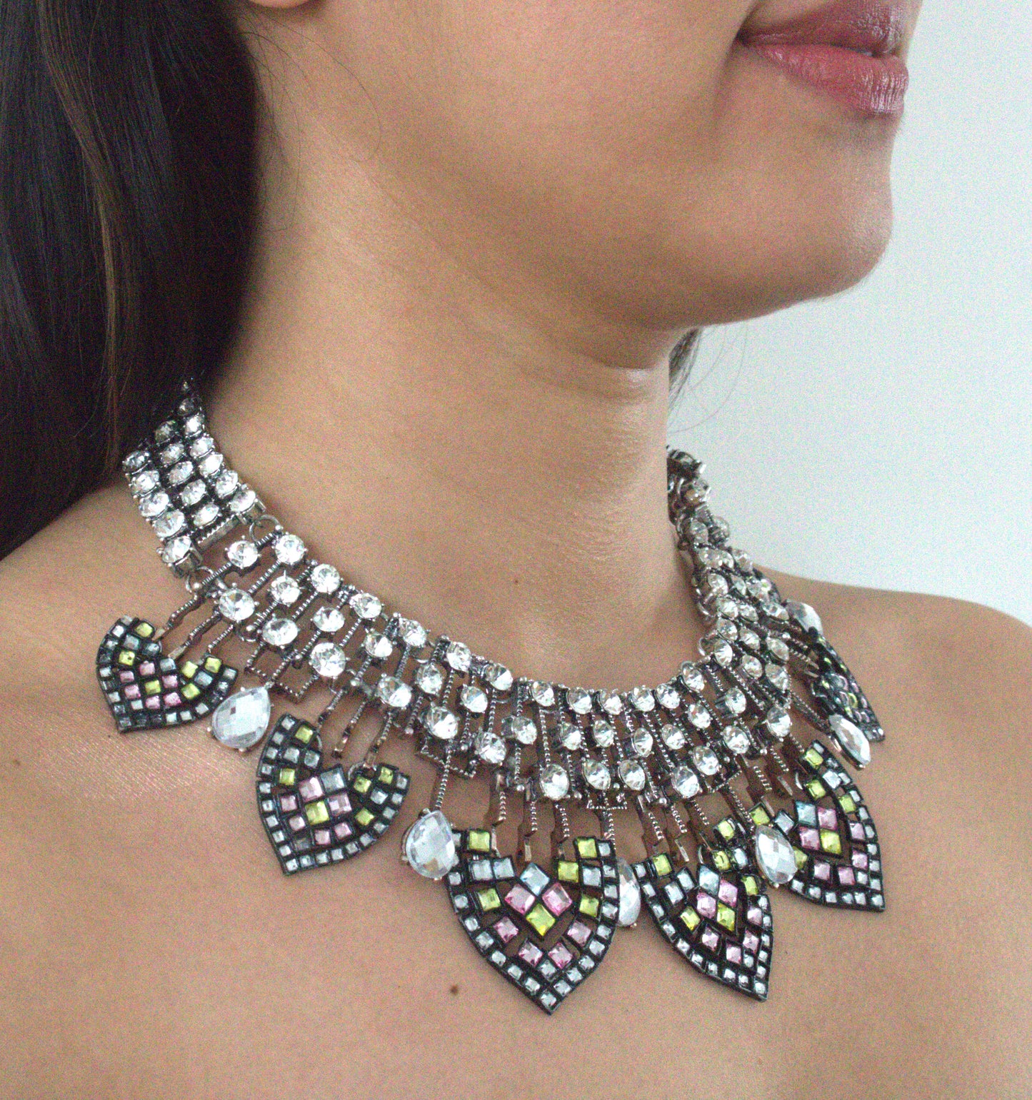 Modish Rana Statement Necklace