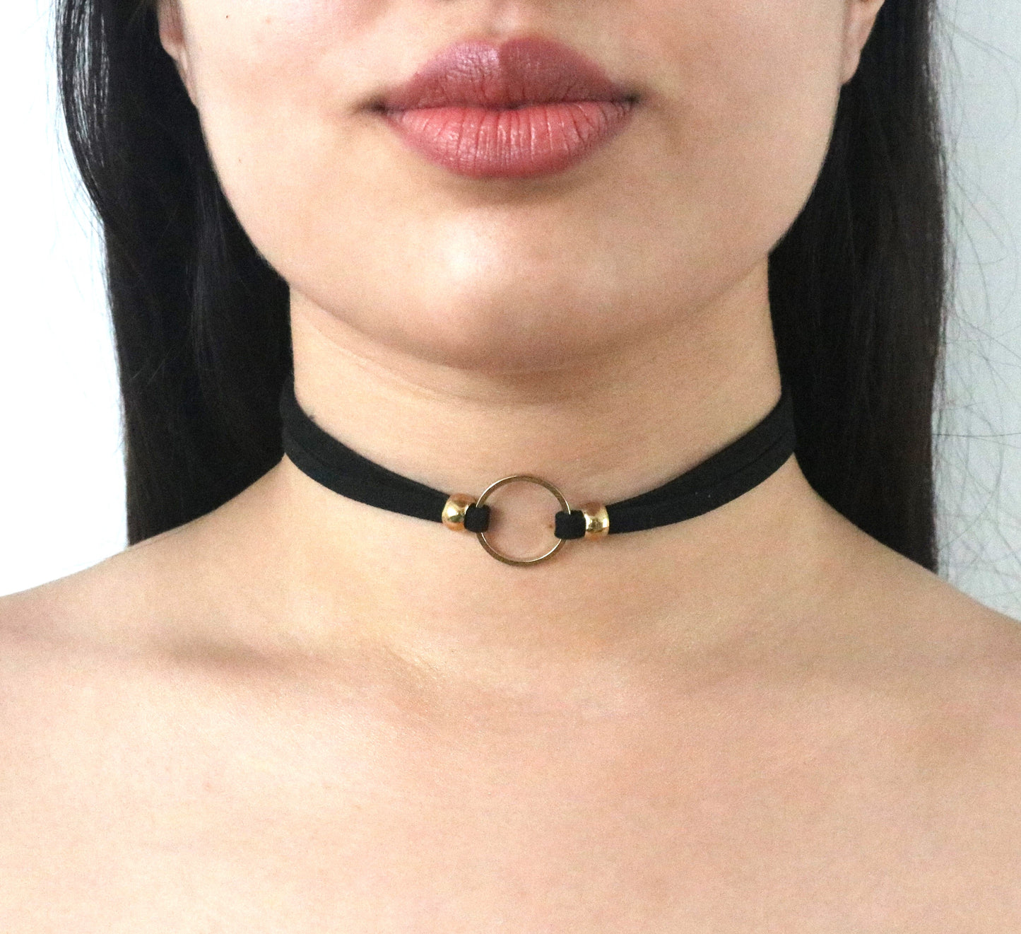 Modish Retro Chocker