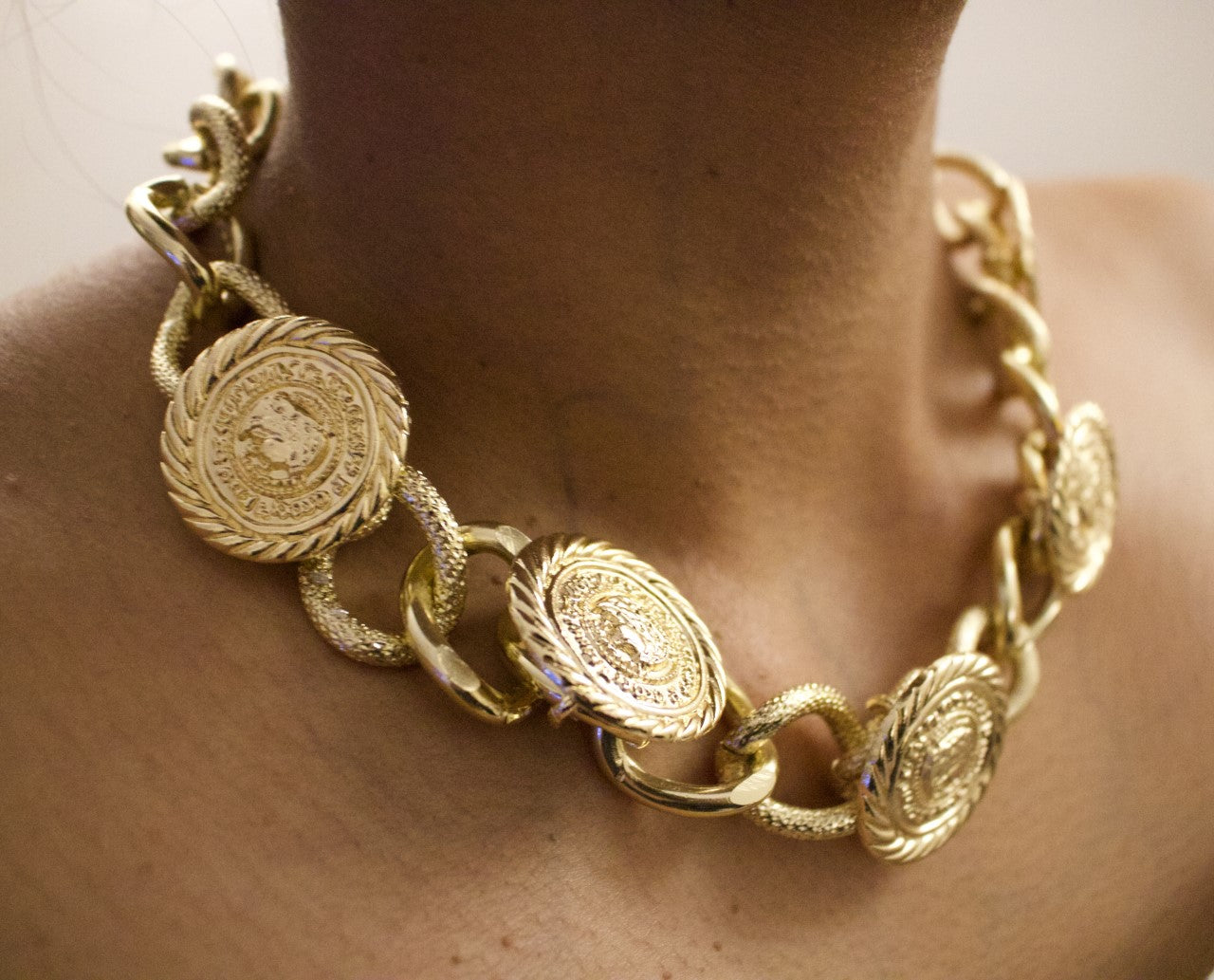 Modish Vintage Statement Necklace