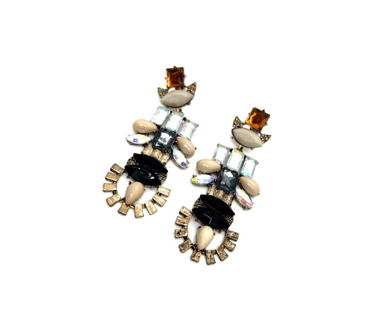 Modish kiela Statement Earring