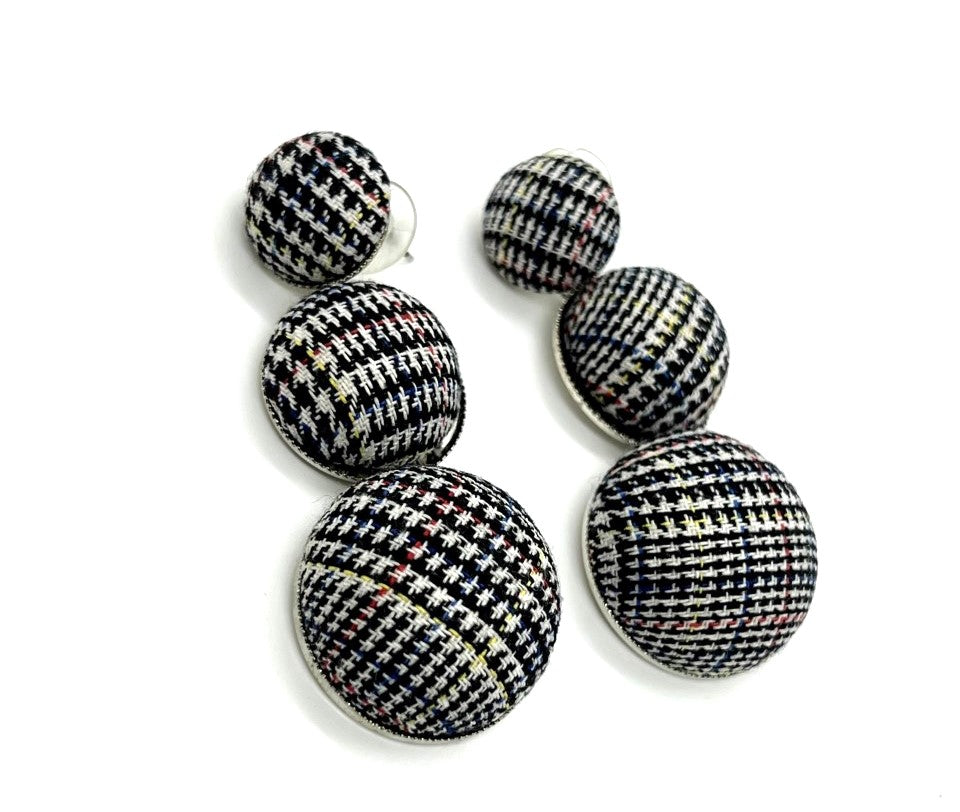 Modish Tweed Statement Necklace