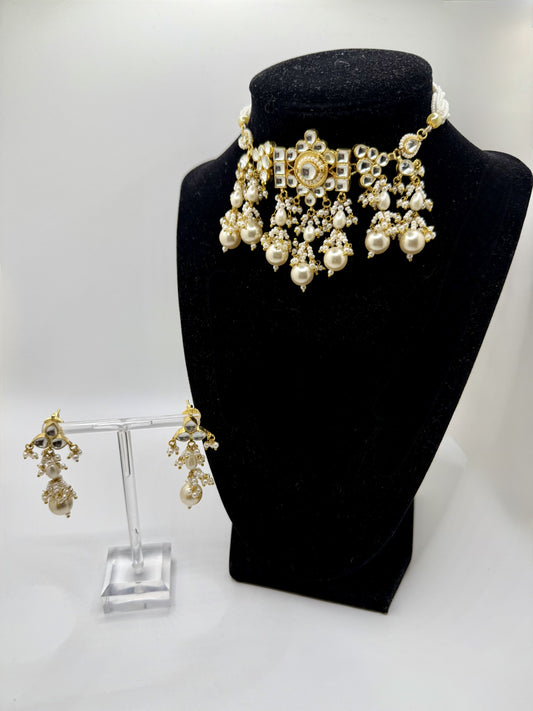 Modish Zalia Necklace Set